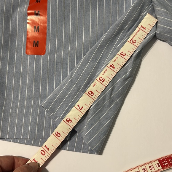 Hilary Radley Light Blue Pinstripe Women's Shorts pull on no zippers stretchy - Picture 7 of 13